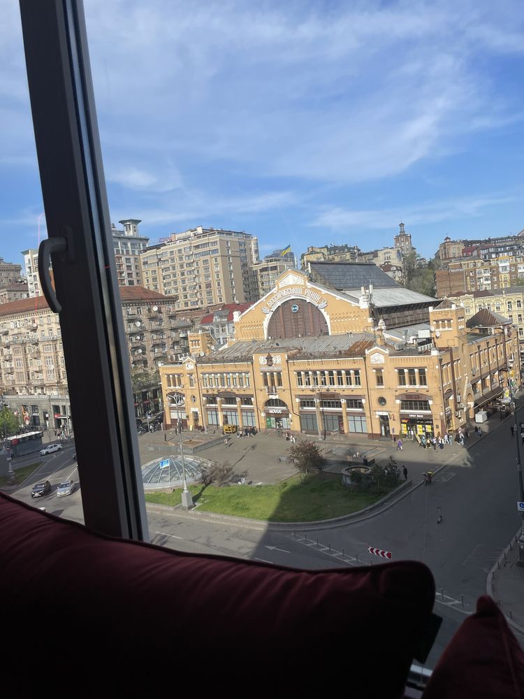 Оренда кушетки в центрі Києва,Хрещатик,Майдан Незалежності.