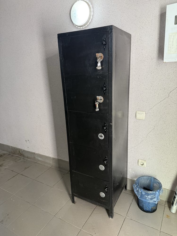 Сейф стальний, 5 комірок