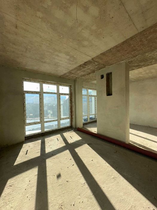 Продаж будинку у Львові