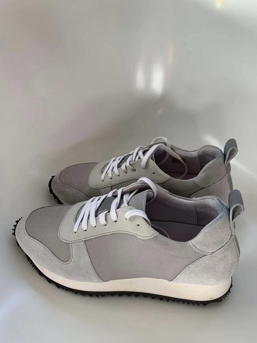 Ténis Filipe Sousa, como novos.