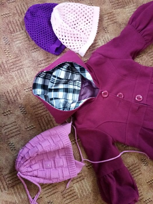 Куртка Mango, шапка. Кашемірове пальто.