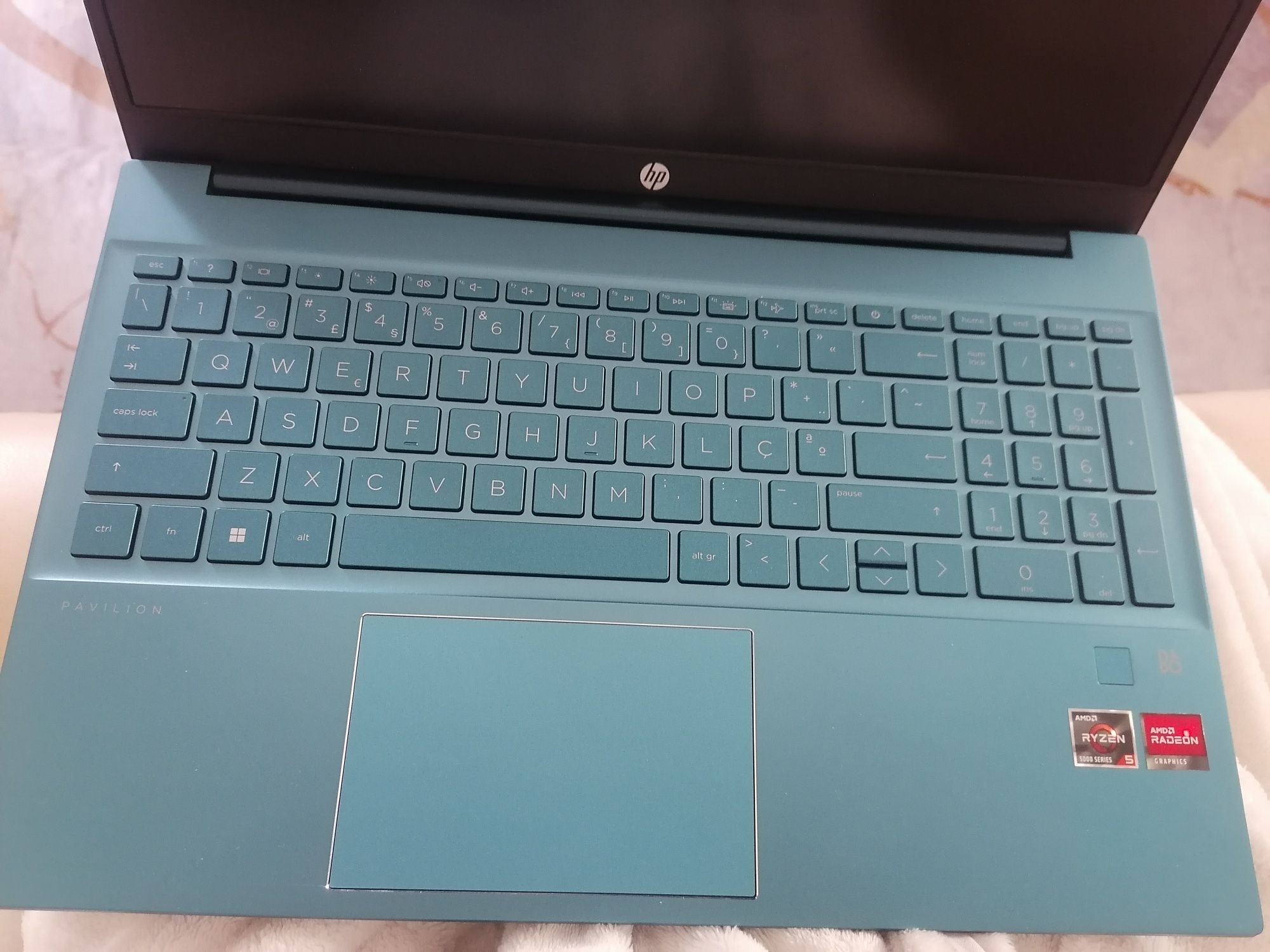 Portatil hp......1Tb com fatura e garantia