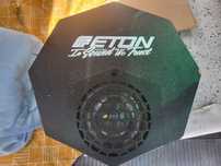 Subwoofer aktywny w koło zapasowe Eton res 10a