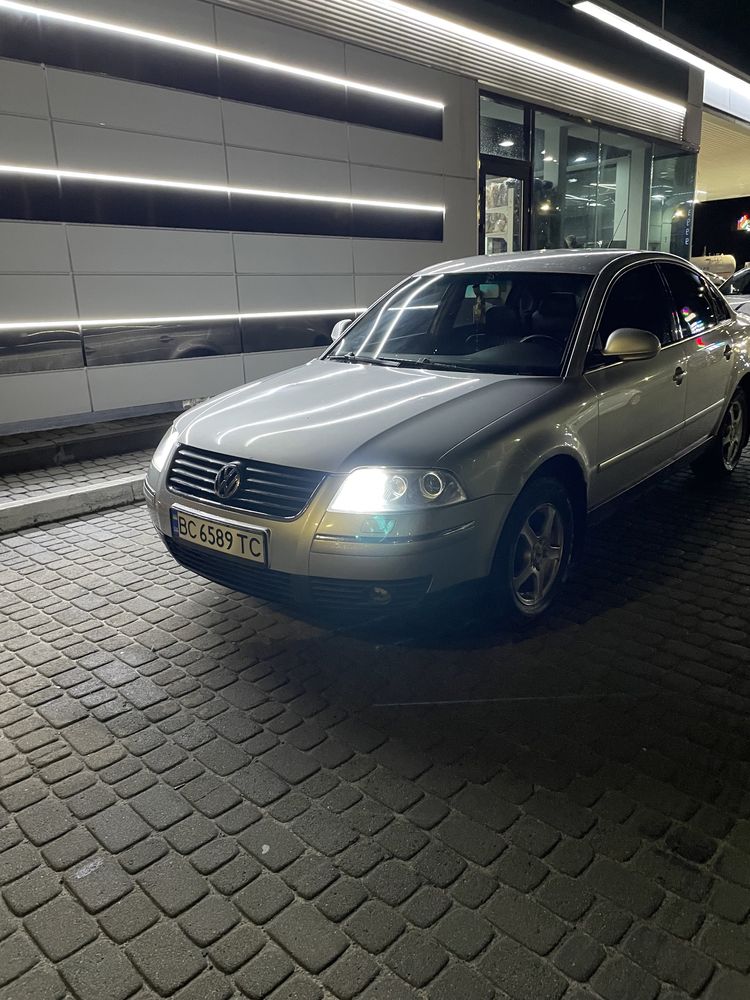 Продам Volkswagen Passat 2005 р 1.8 турбо, седан.