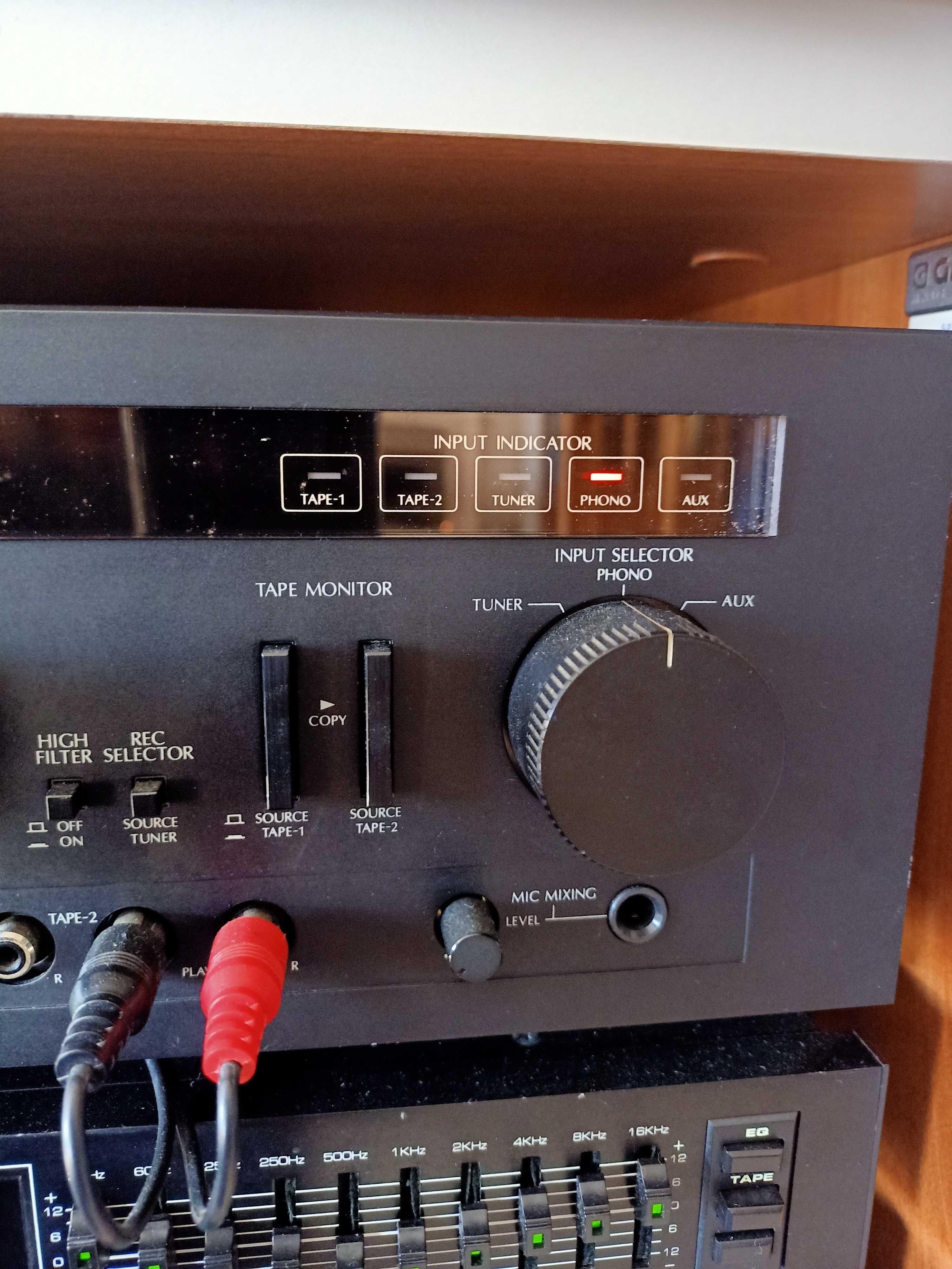 Amplificador Sansui A-7