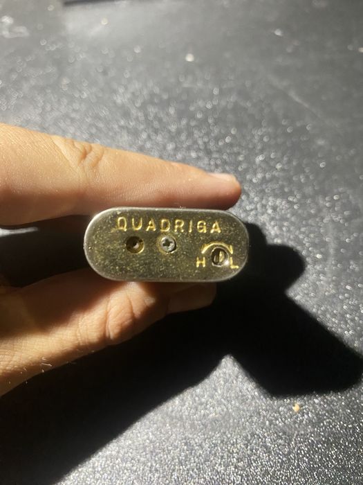 Pamiątkowa zapalniczka gazowa