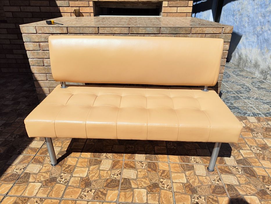 Мини - диван .Как новый .