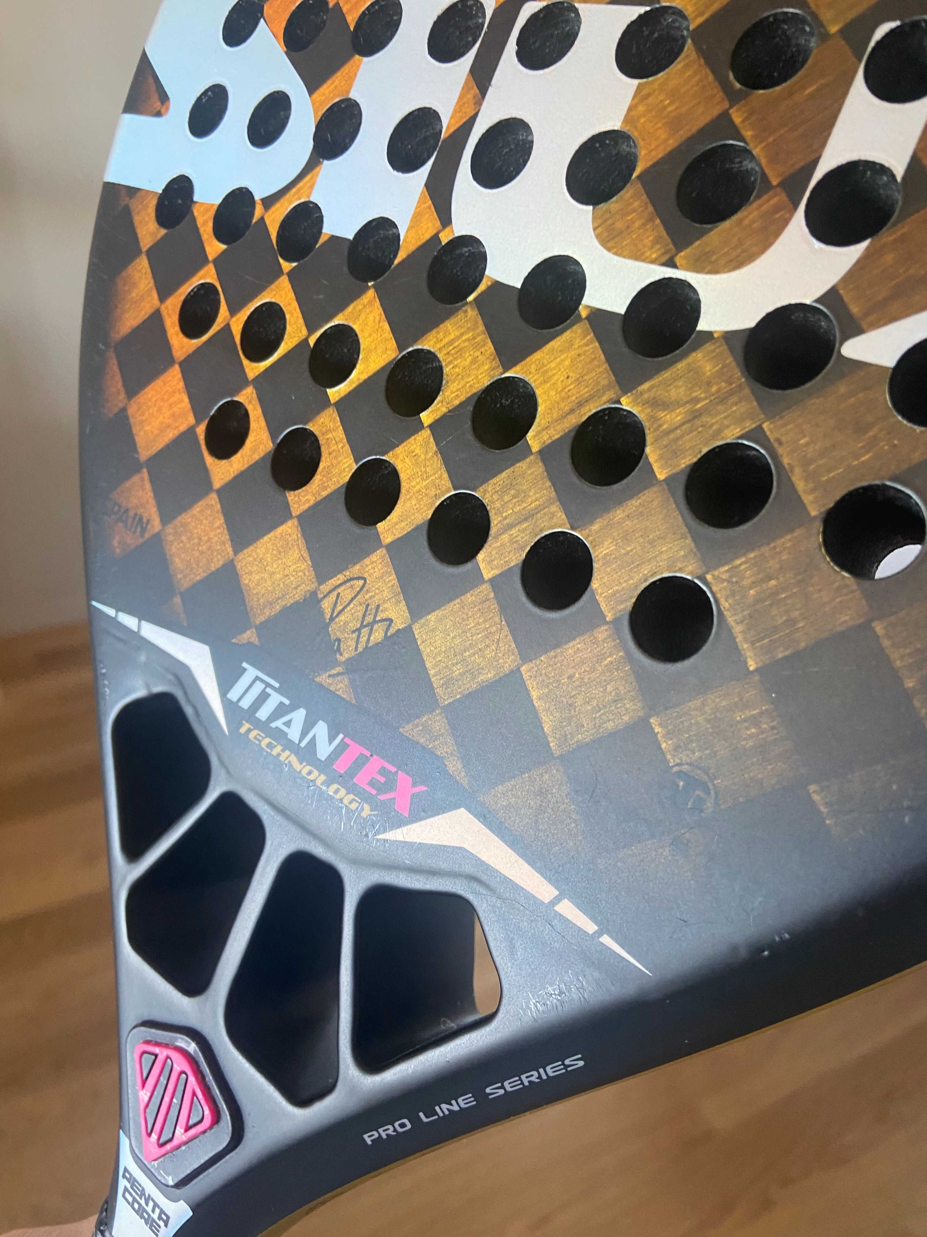 PADEL SIUX Titantex Pro Line Series