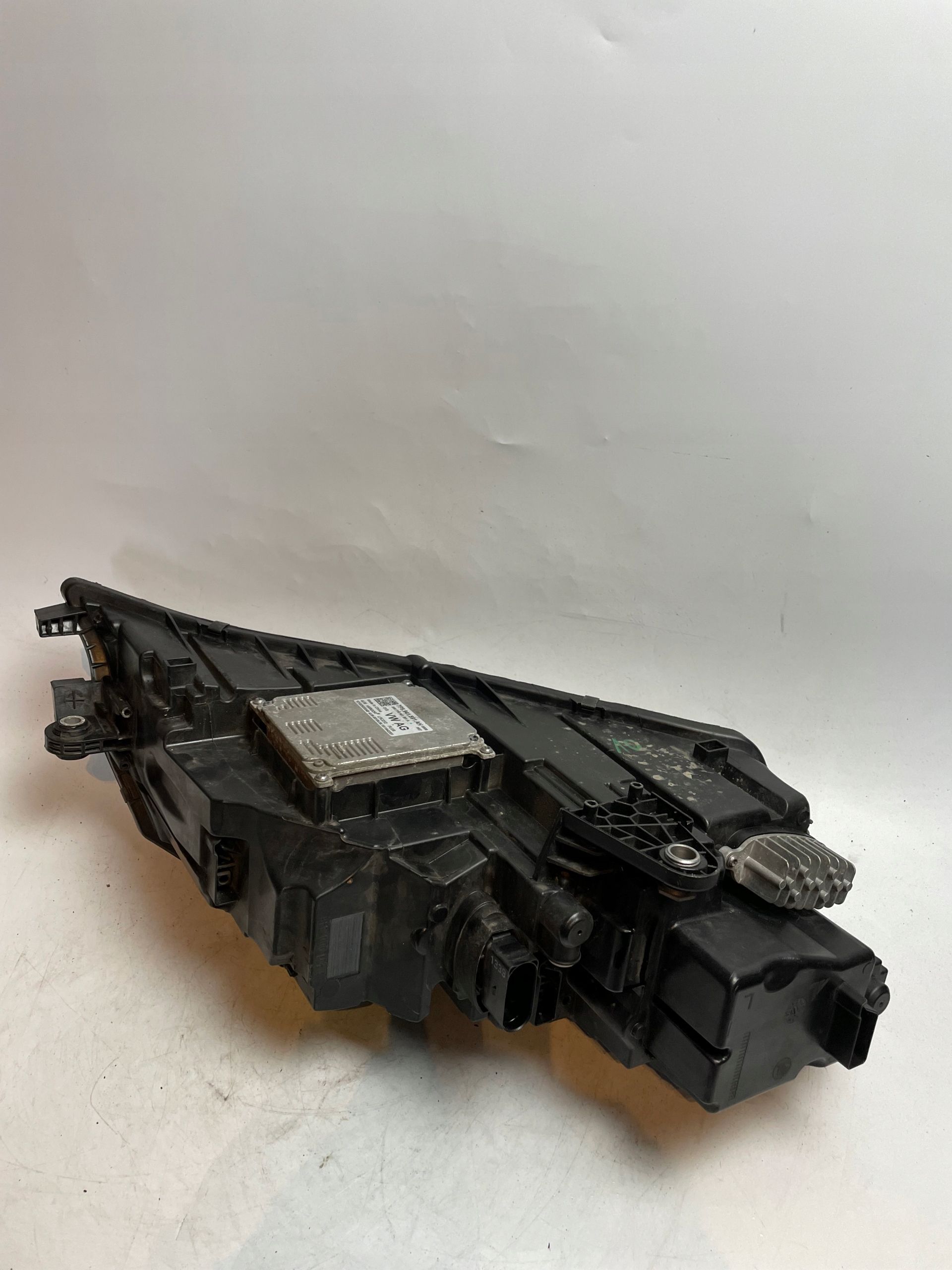 Lampa przednia lewa full led  SKODA OCTAVIA III 3 LIFT