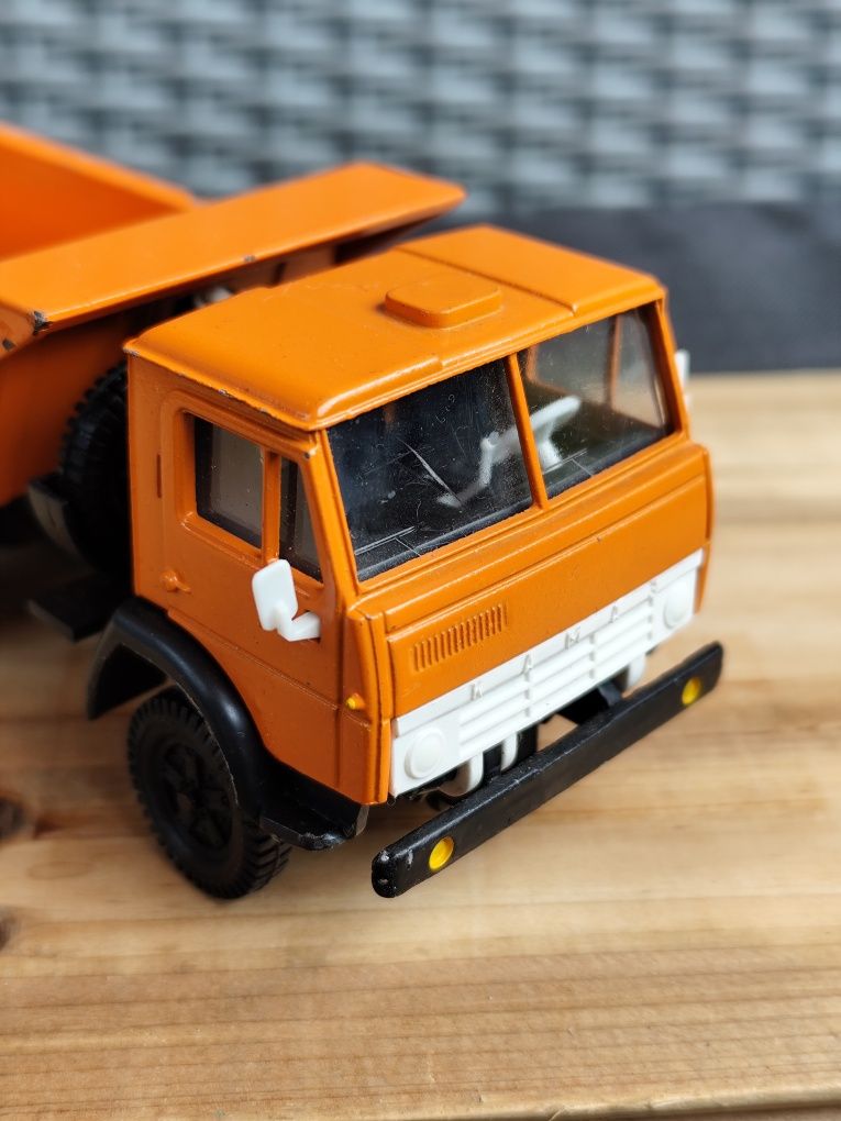 Model Kamaz 5511 Wywrotka ZSRR