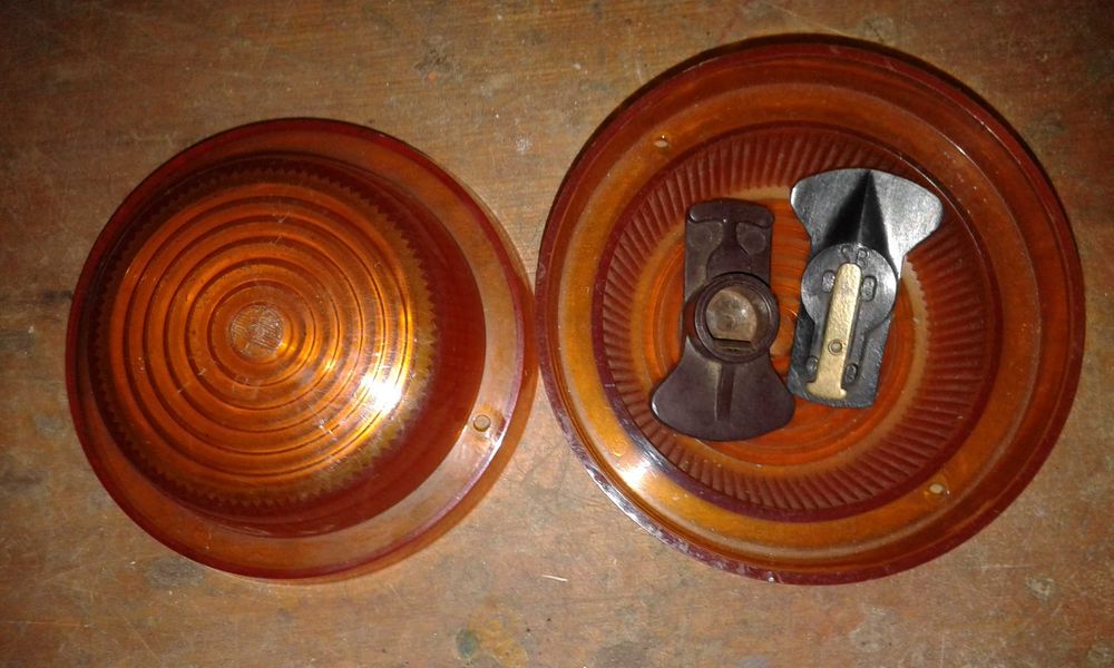 Klosze kierunkowskazow Warszawa zuk .palec aparatu zaplonowego