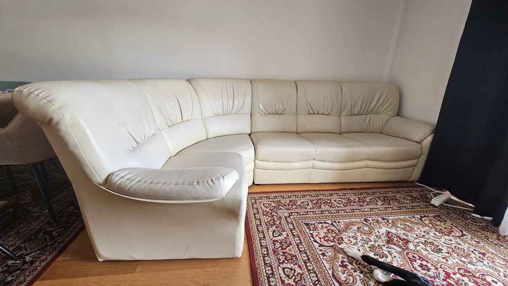 Sofa de canto em pele 6 lugares branco