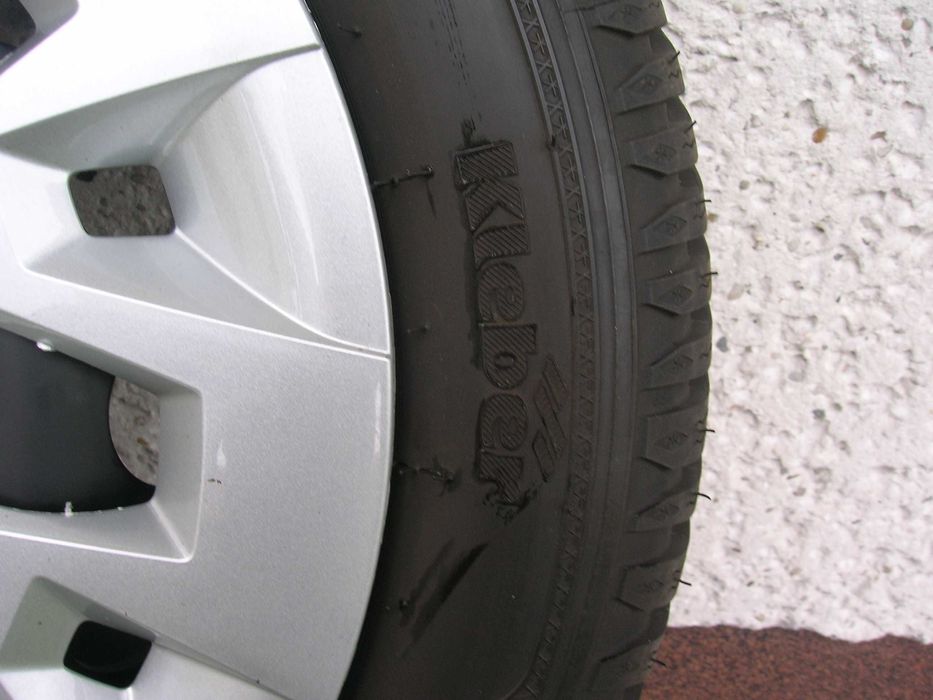 Koła  Zimowe TOYOTA  Oryginalne