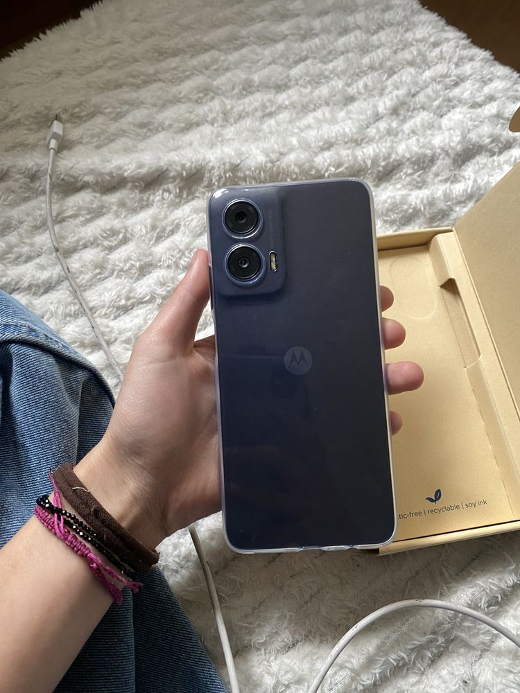 Motorola g35 5g.