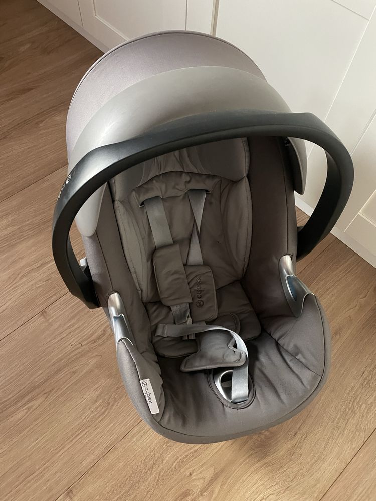 Fotelik / kołyska do auta Cybex