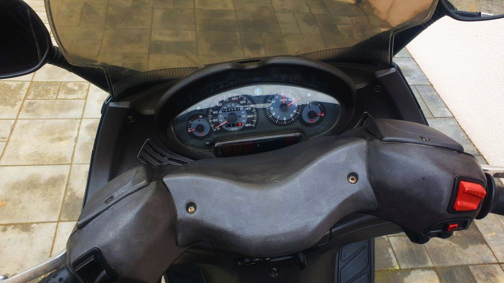 Motocykl Piaggio X8 GT 125