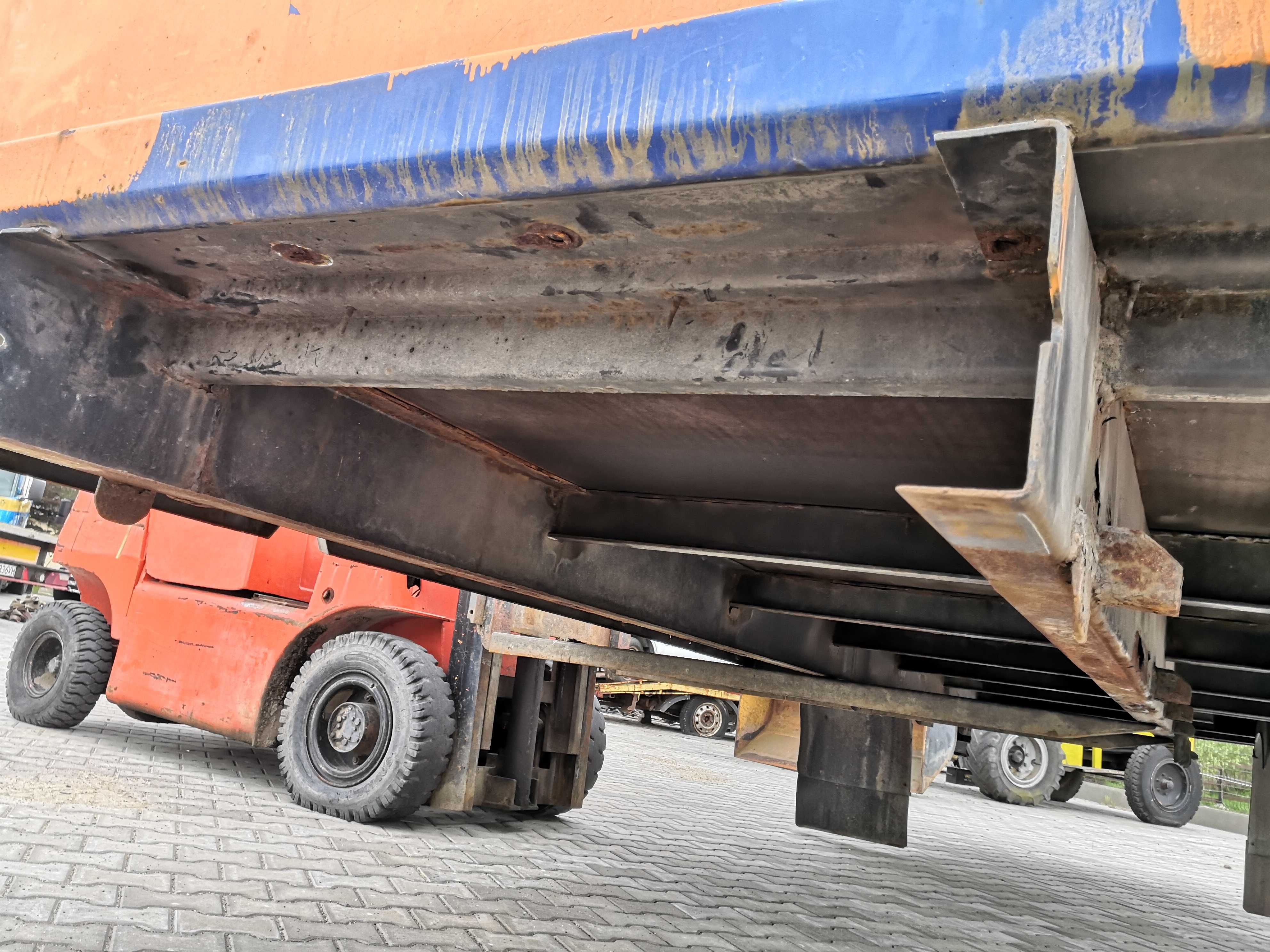 ZABUDOWA PLATFORMA skrzynia paka MAN L2000 12DMC możliwy dowóz