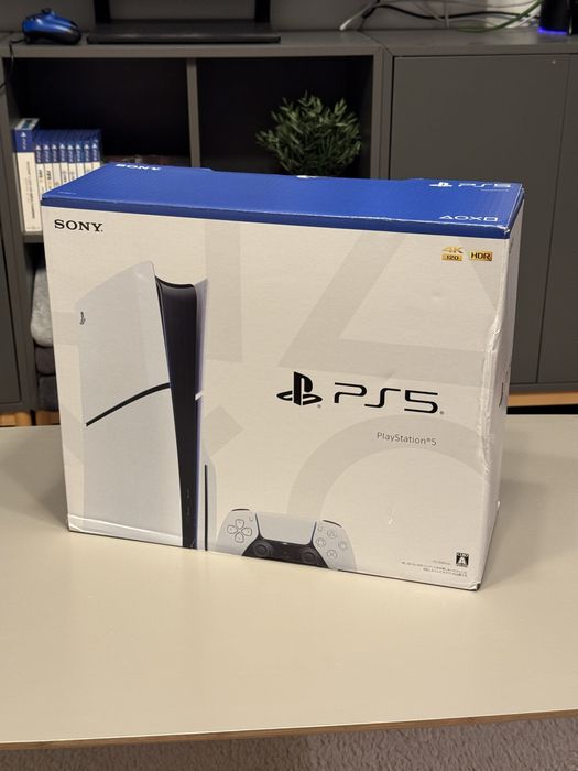 Nowa konsola PS5 Slim z napędem