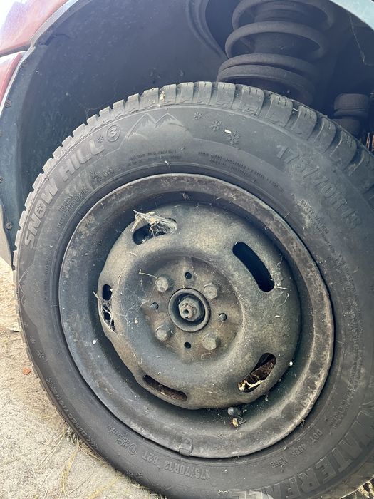 Гума зимова нова 175/70 R13