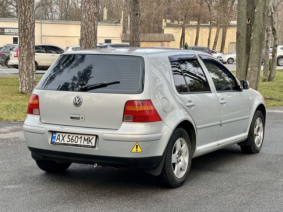 Продам Volkswagen Golf 4