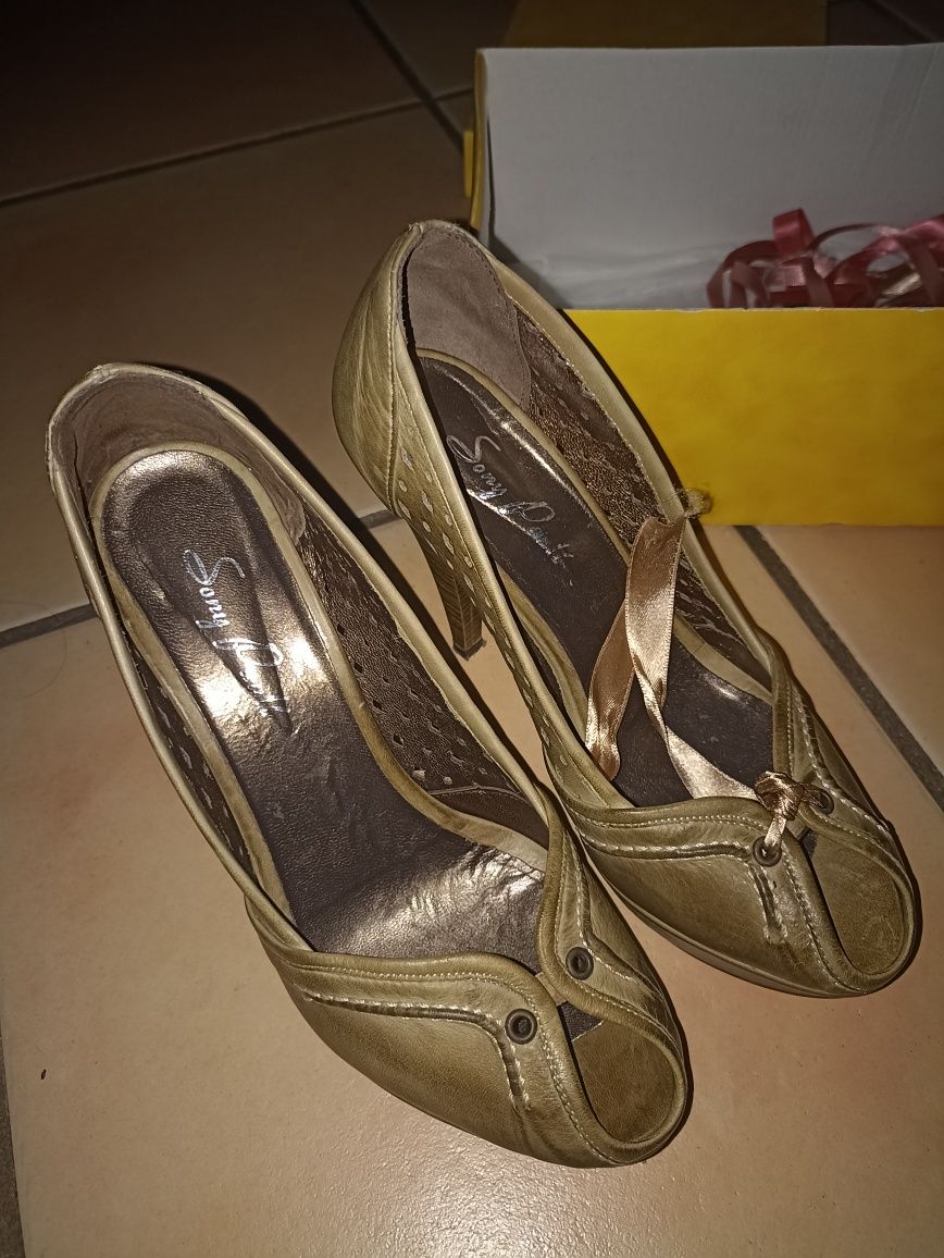 Sapatos de cerimónia