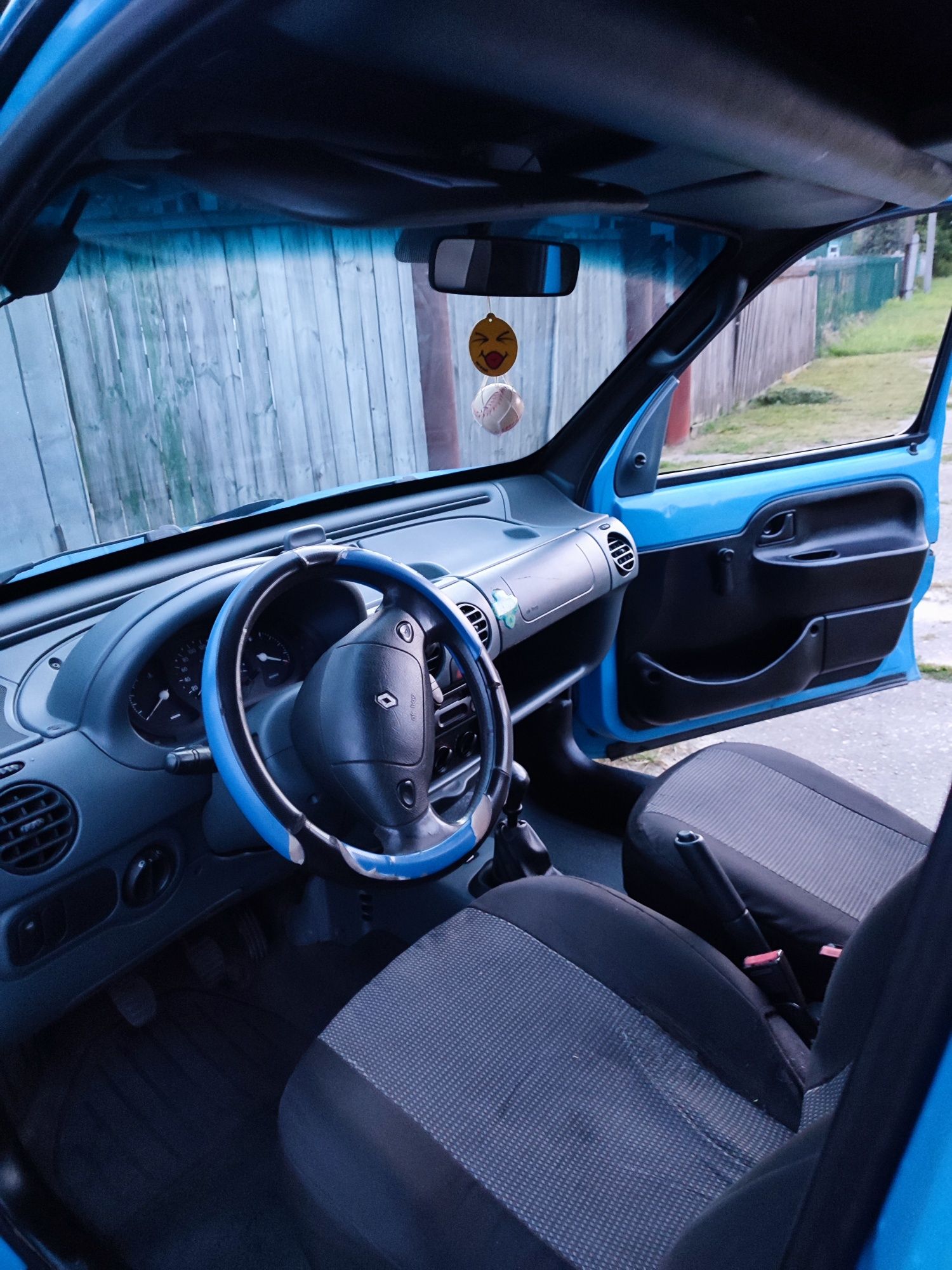 Renault Kangoo 1998 року