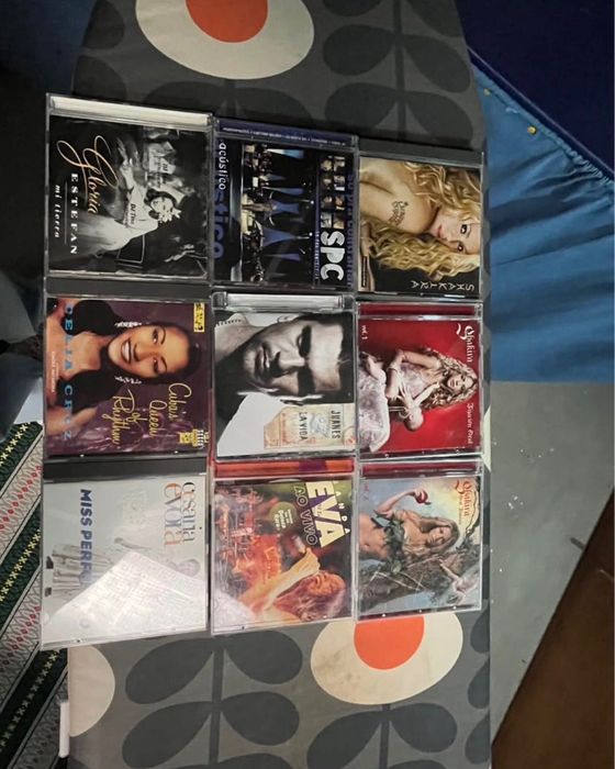 Lote de cds e vivil