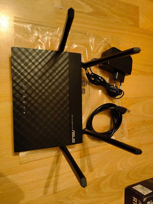 Router Asus RT-AC58U AC1300 2.4 / 5 GHz (DualBand] (stan b.dobry)