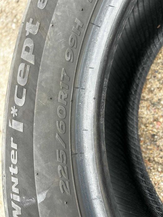 Komplet opon zimowych Hankook 225/60/17