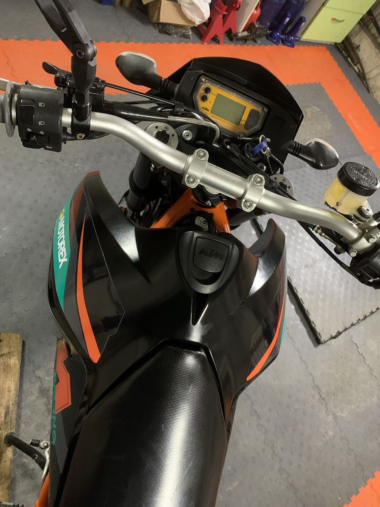 Продам KTM 950r