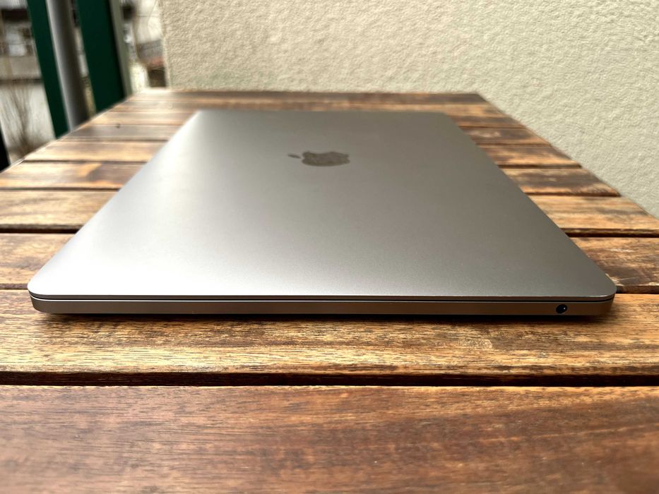 MacBook Pro 13” A1708 | i5 / 16 GB RAM / 1TB SSD! | Space Gray | SUPER