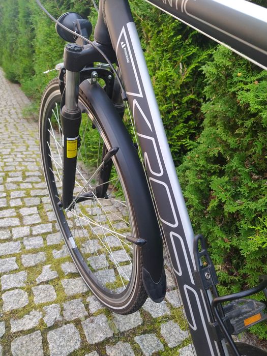 Rower  KROSS Atlantic trekking koła 28"