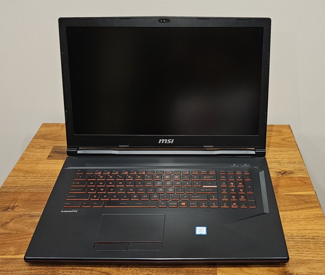 Sprzedam LAPTOP MSI 17 cali