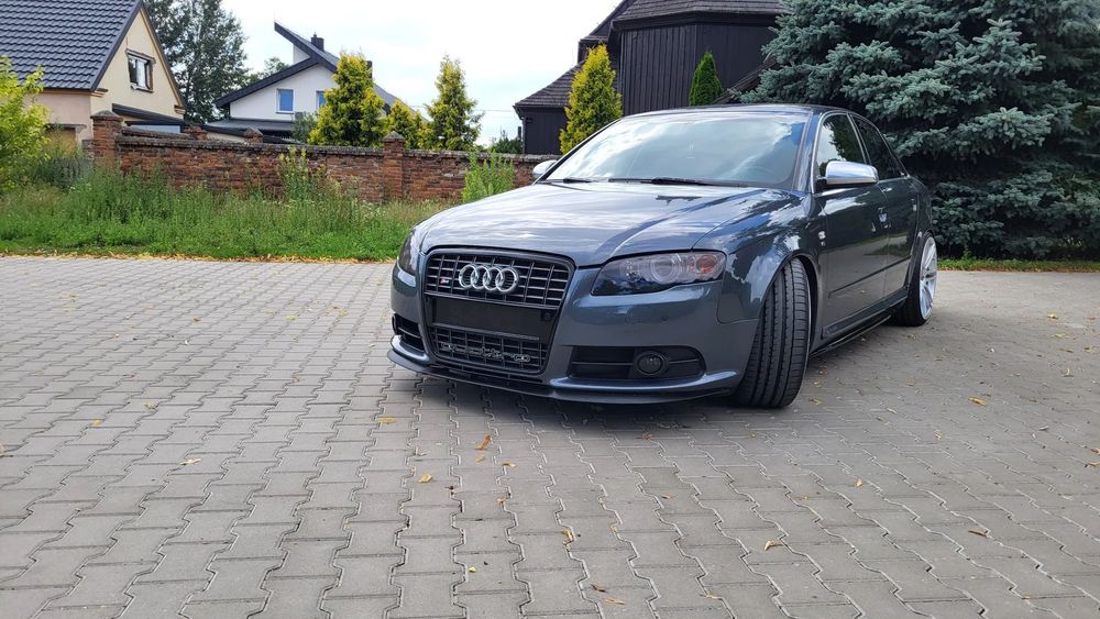 Audi S4 Limousine S4 B7 4.2 v8  tiptronic