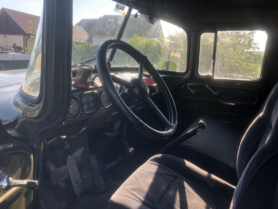 Продам зіл 131 самоскид