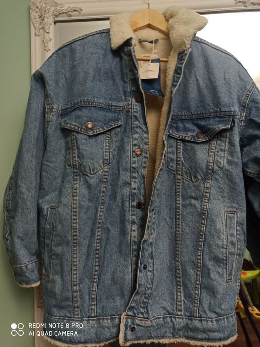 Нова тепла джинсова жіноча куртка Bershka S