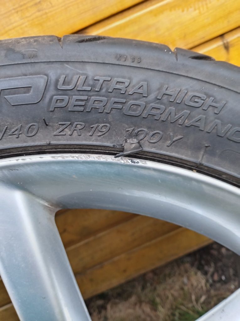 Alufelgi 19 ZR 255 /40