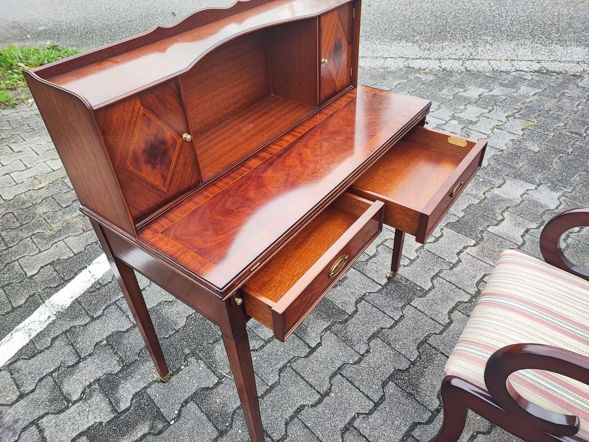 Angielski damski sekretarzyk - Re - Furn.