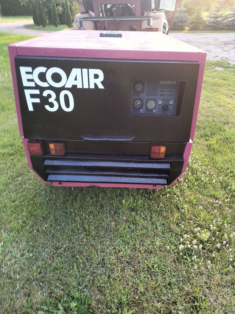 Sprzedam kompresor spalinowy sprężarkę EcoAir f30 Deutz
