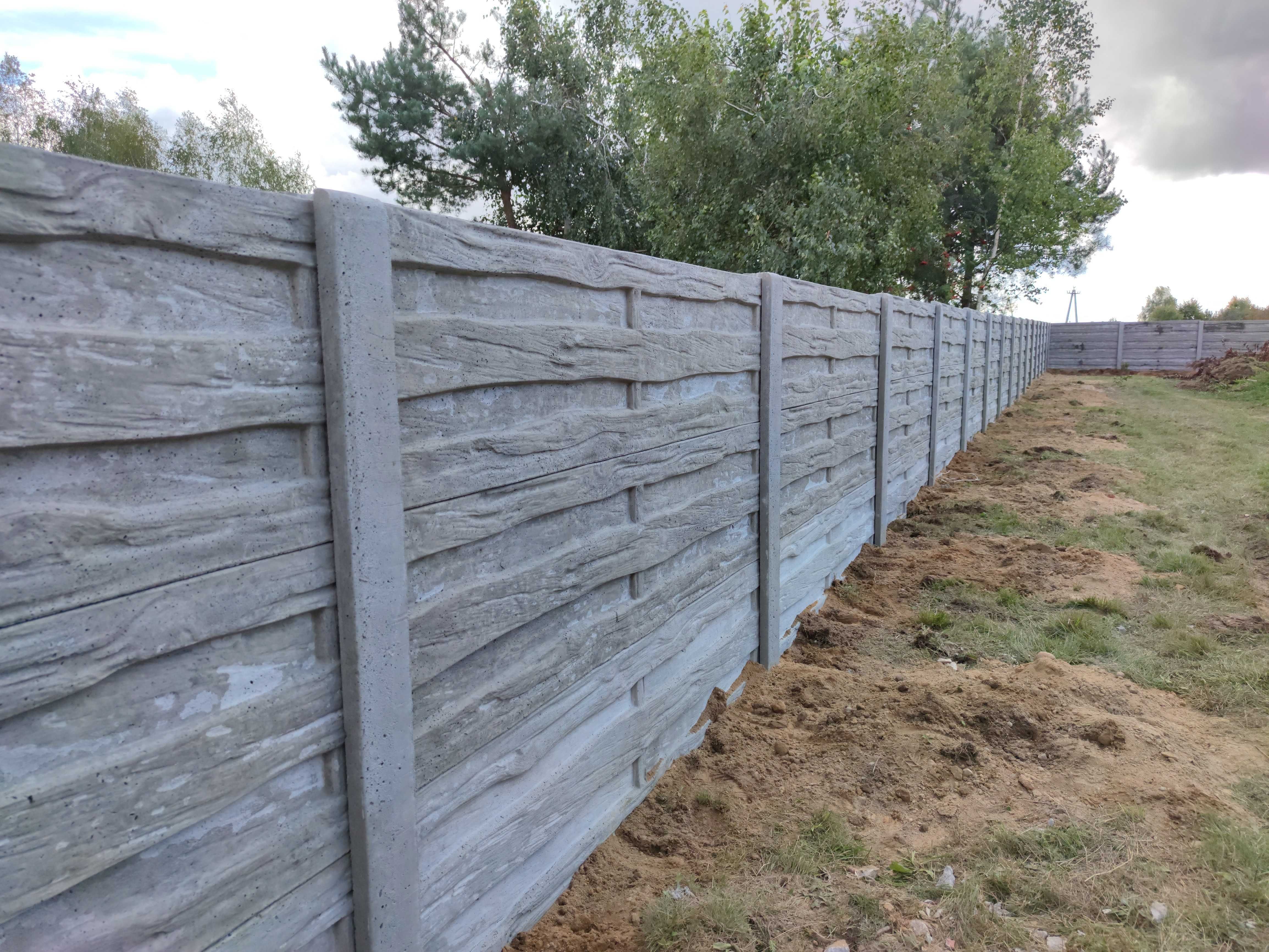 Ogrodzenia, garaże, wiaty, budynki z płyt beton