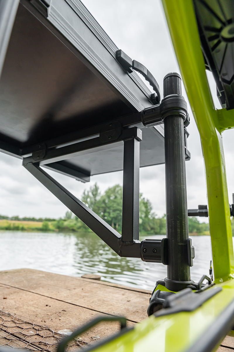 Matrix Półka Boczna Pro Rigid Feeder Tray