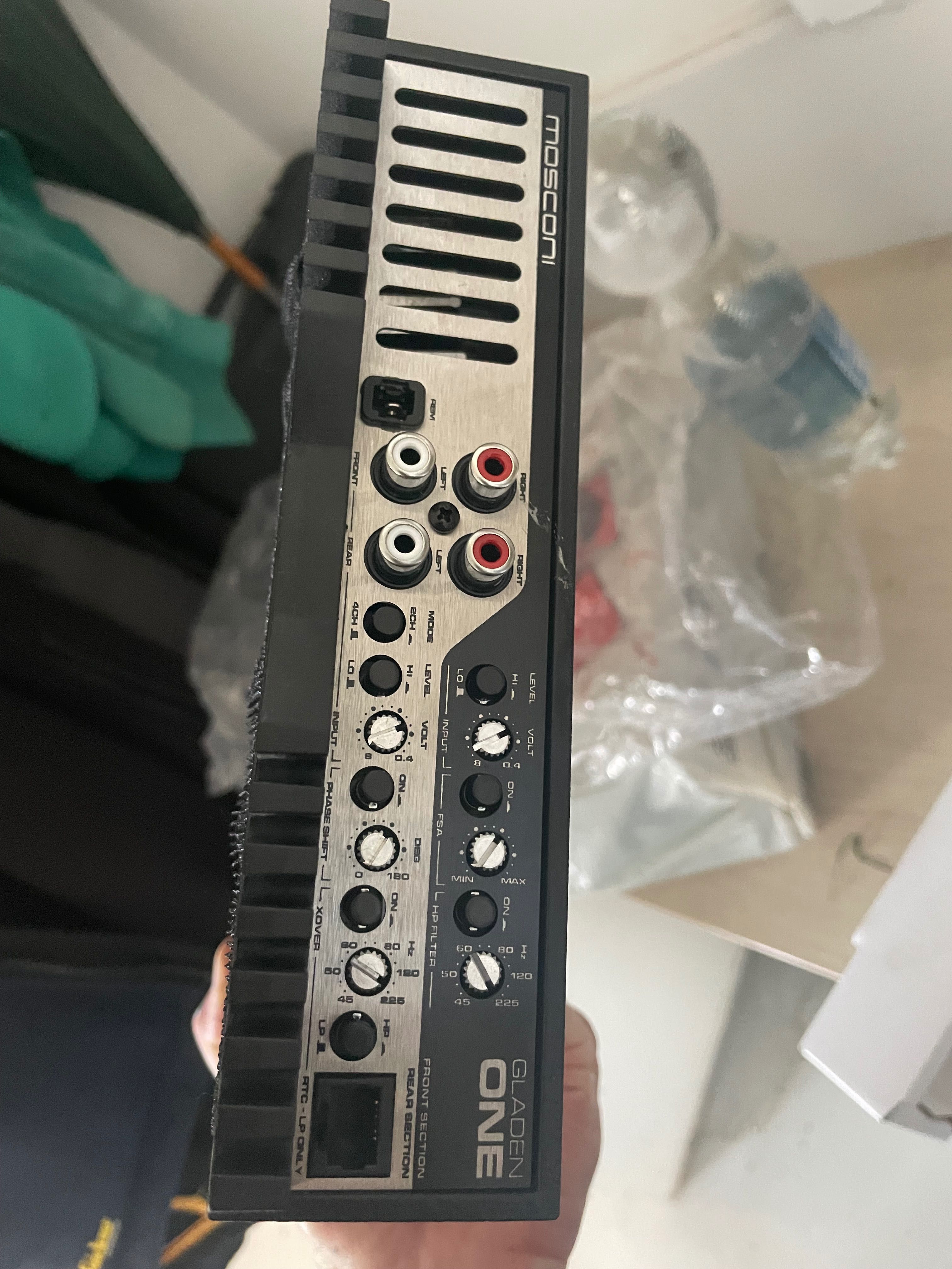 Mosconi Gladen One 120.4 wzmacniacz BMW