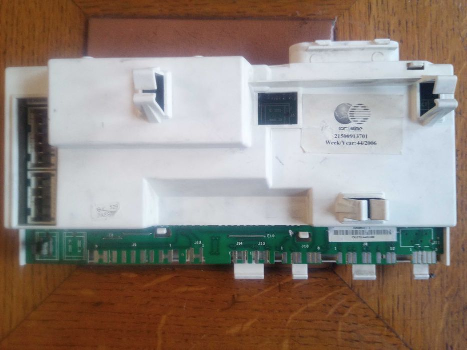 Плата управления на стиральную машину INDESIT WISL86