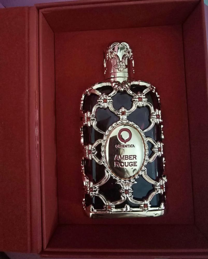 Perfume arabe de luxo Amber Rouge