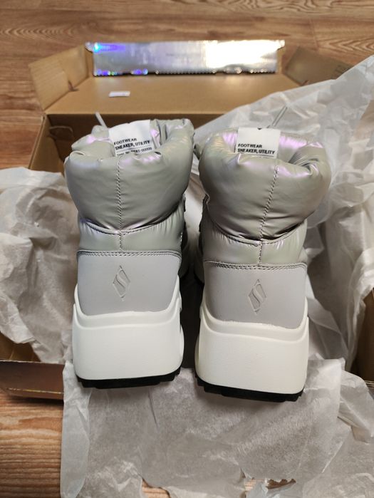 Skechers Uno Peaks Moon Puffz нові 25 см