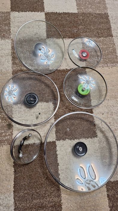 Кришки для пательні і каструлі