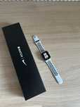 Apple watch SE 40mm ( Nike )