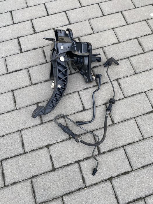 Pedał sprzęgła pompka s-max galaxy mk3 mondeo mk4