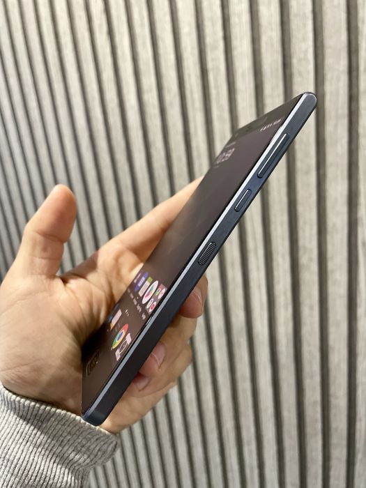 Blackberry Motion 4/32GB( стан нового )