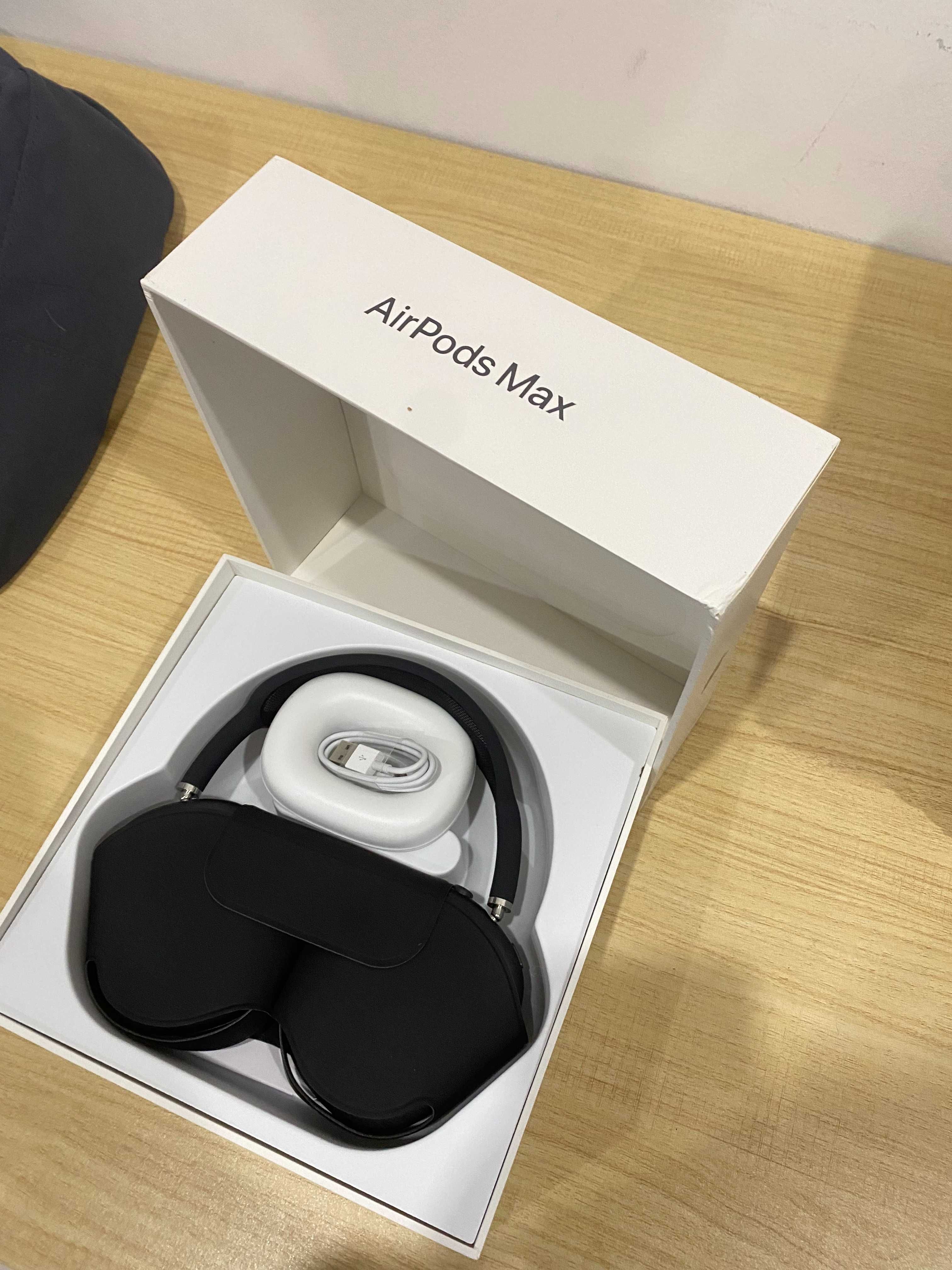 Apple AirPods Max